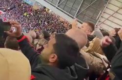 开云体育中国-包含德国鏖战莱比锡红牛，C罗完成帽子戏法的词条