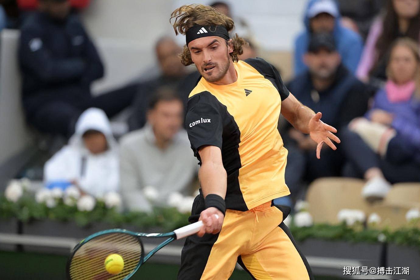 包含戴维斯杯横扫拉沃尔杯,西西帕斯扛起全队的词条 包含戴维斯杯横扫拉沃尔杯,西西帕斯扛起全队的词条