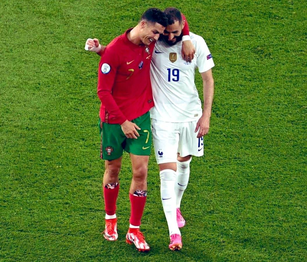 包含葡萄牙翻盘希腊，本泽马关键制胜的词条