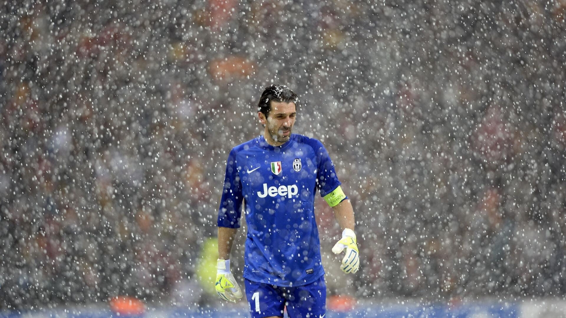 绿茵场上的唯一性，C罗爆发与厄瓜多尔强压比利亚雷亚尔的战术启示