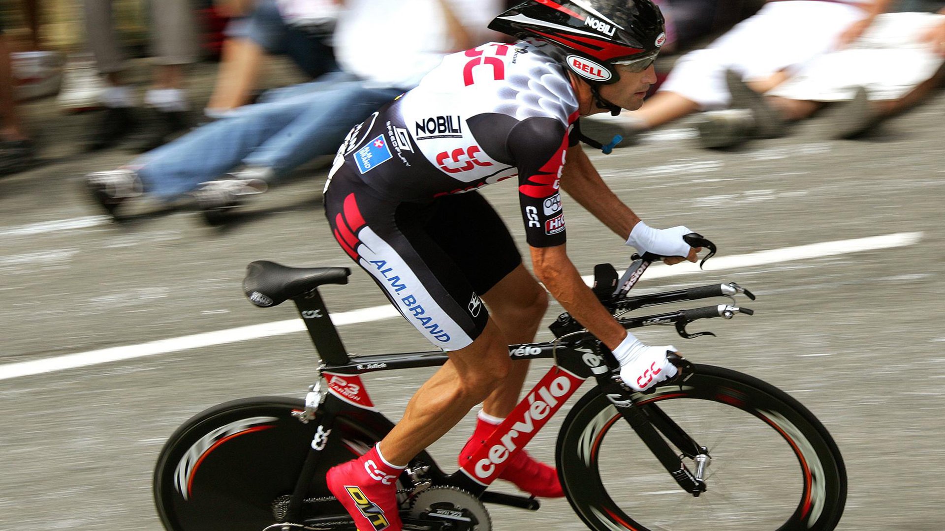 欧冠半决赛之夜，努涅斯独造三球，利物浦逆转晋级